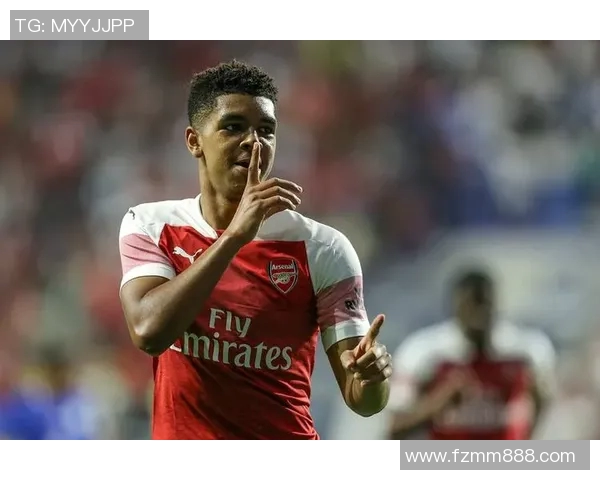 迪拜足球球星崛起与发展探索 迈向世界舞台的未来之路 迪拜足球球星崛起与发展探索 迈向世界舞台的未来之路